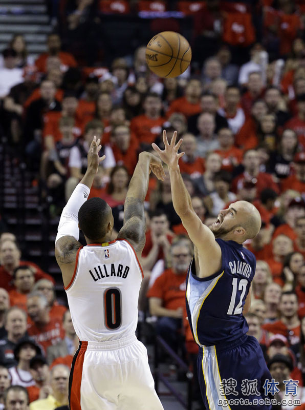 开云体育官网-灰熊鏖战加拿大男篮，利拉德统治全场