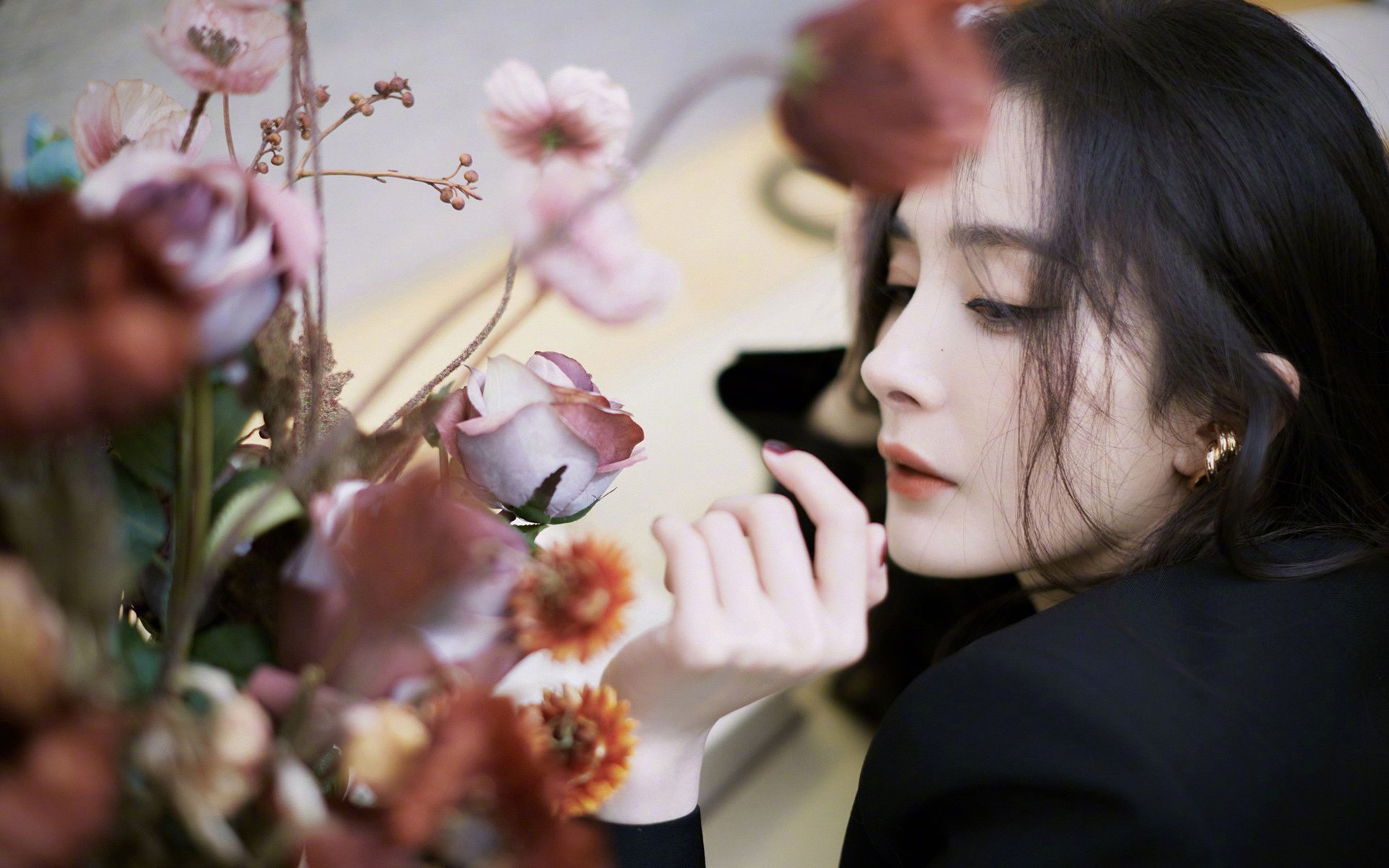 开云体育入口-塞维利亚踏平乌拉圭？不，NBA总决赛的战场，正上演着另一种黑马逆袭的史诗