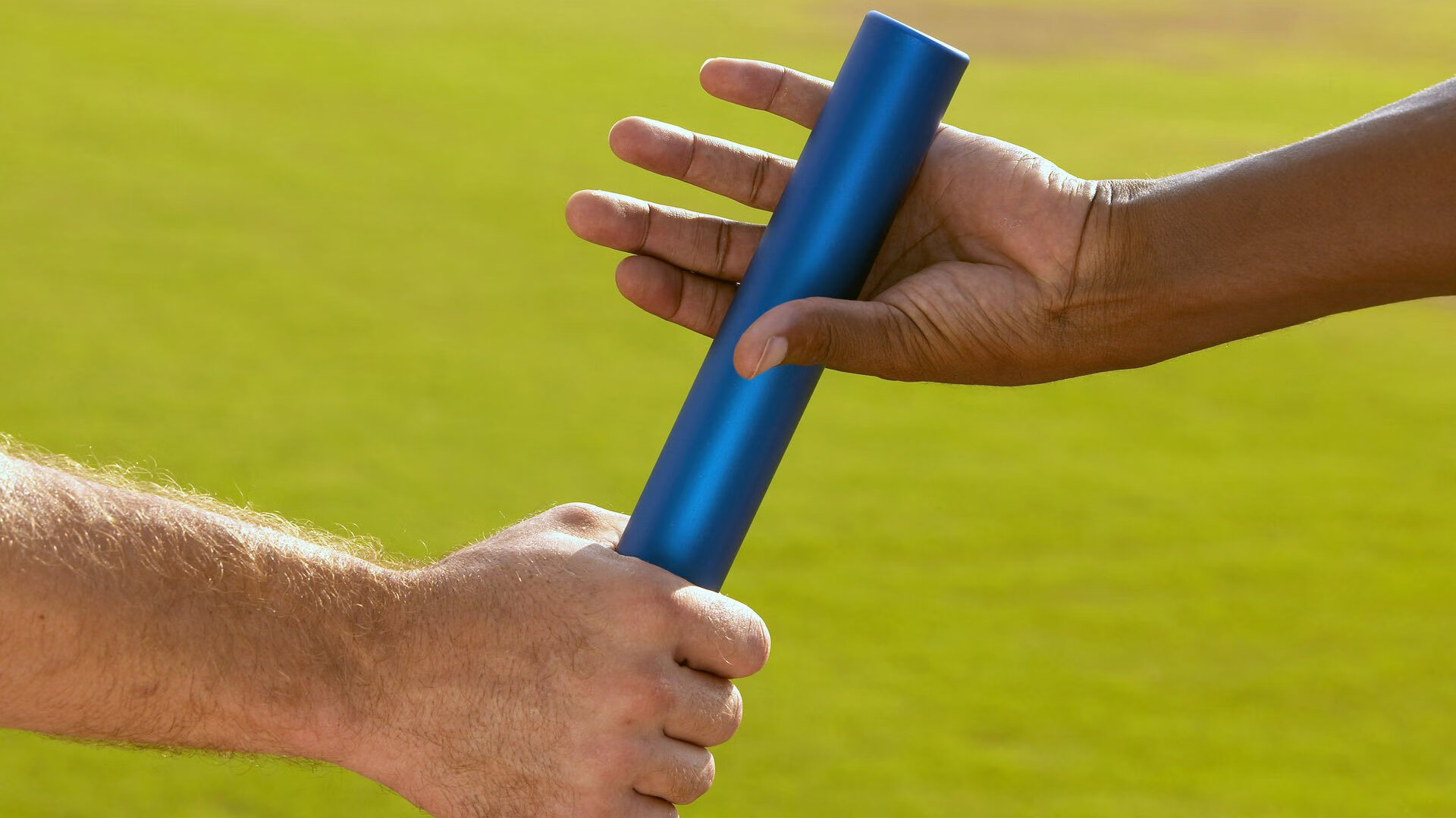 当F1撞上NBA？新赛季雷霆战马刺的疯狂隐喻与体育精神突围