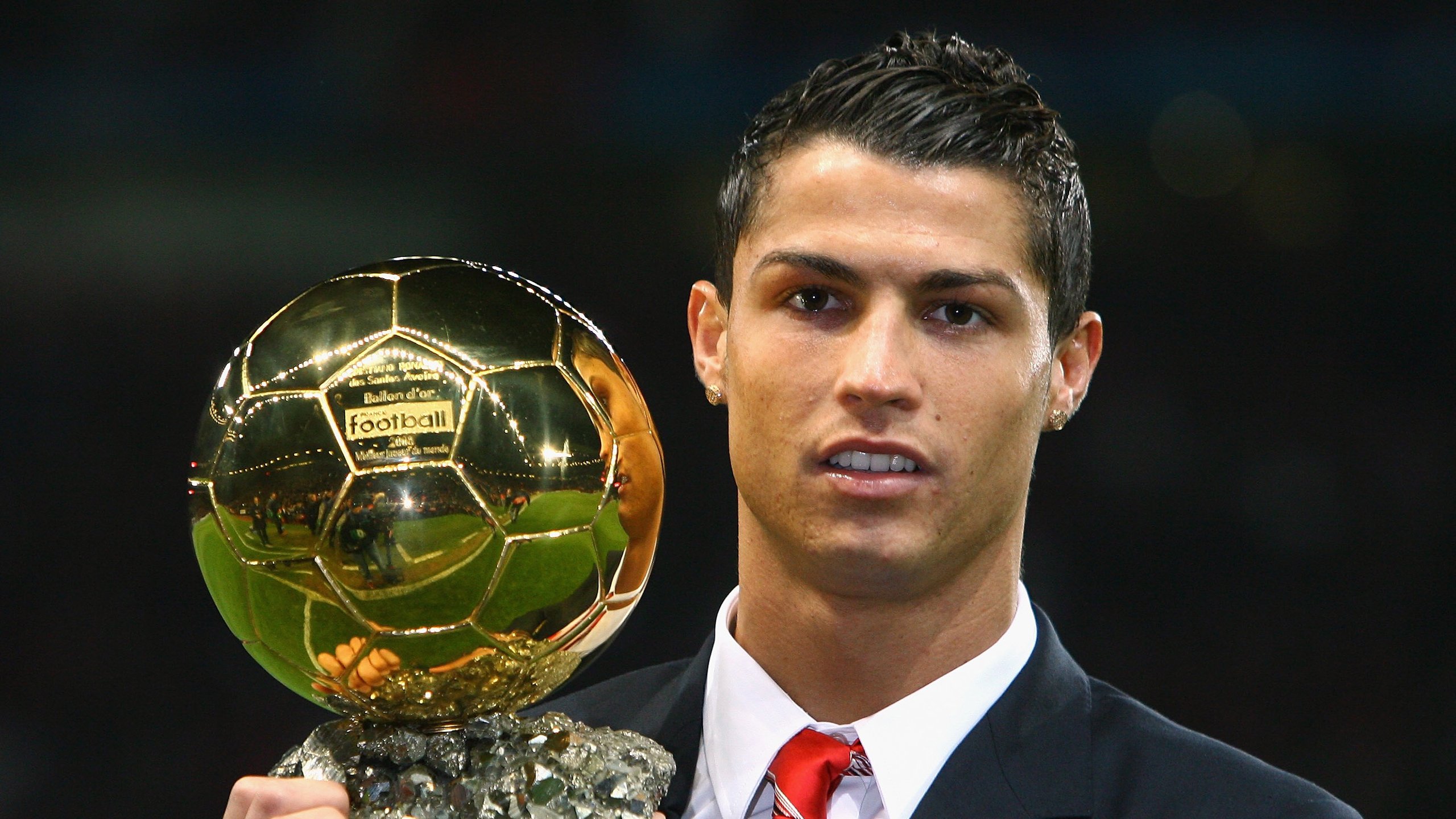 从奥斯梅恩时刻到战术碾压，新西兰如何用整体足球锁死巴拉圭